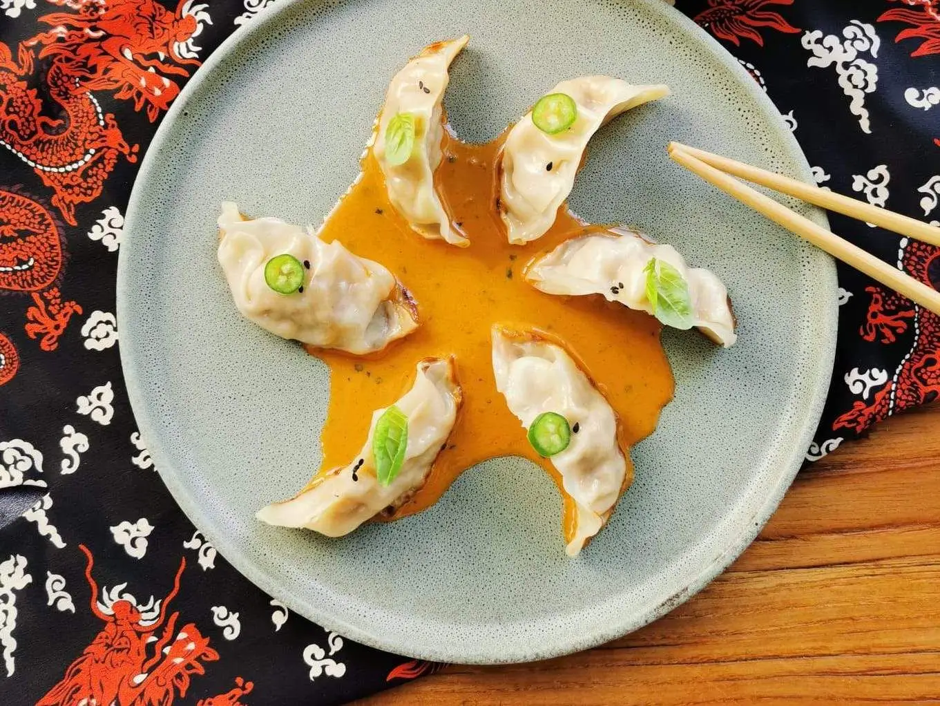 Monky, o asiático digital que conquistou Faro, ganha vida como restaurante físico