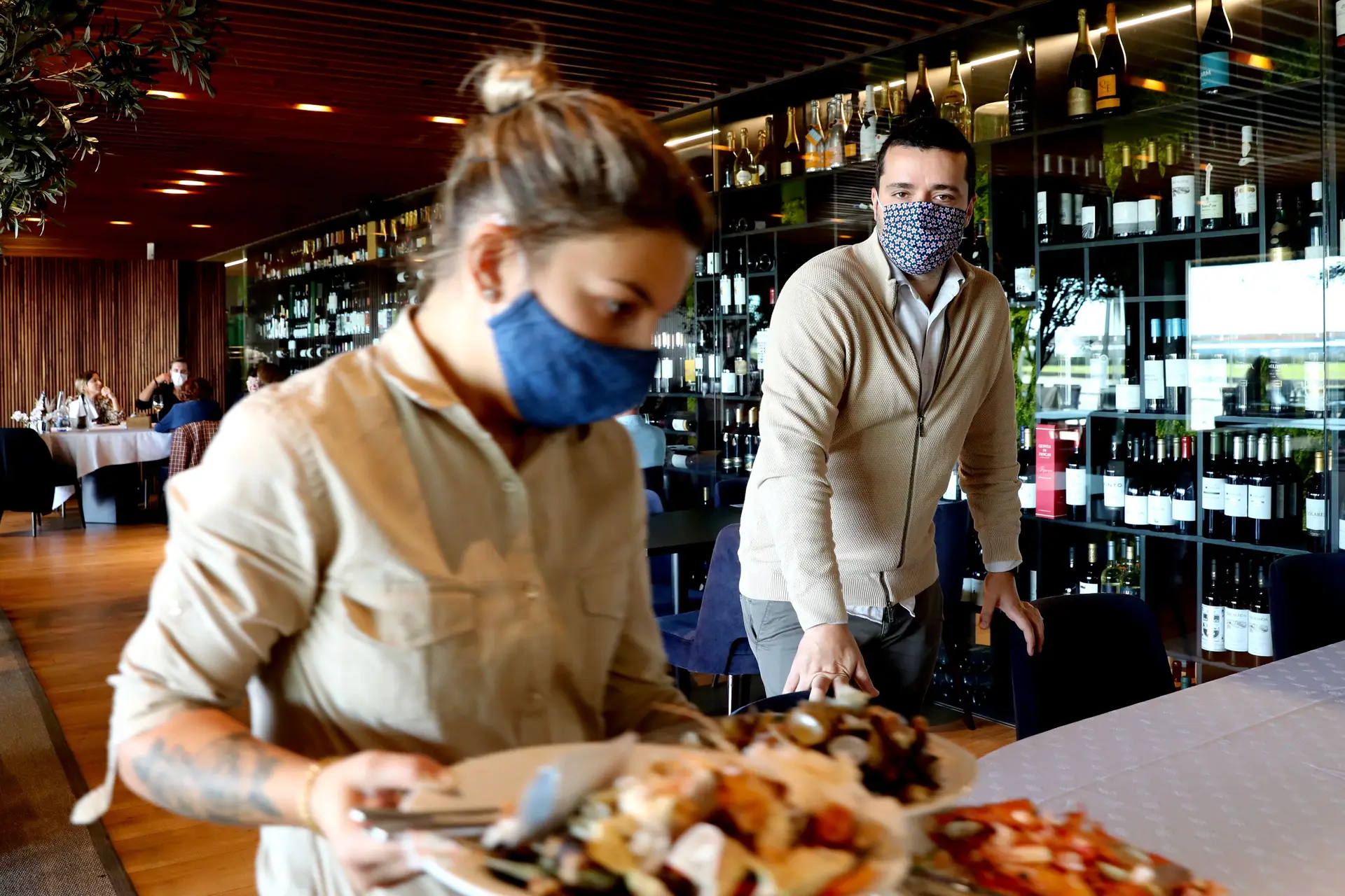 “Novo alento e esperança”: Restaurantes sem restrições de horários já a partir de sábado