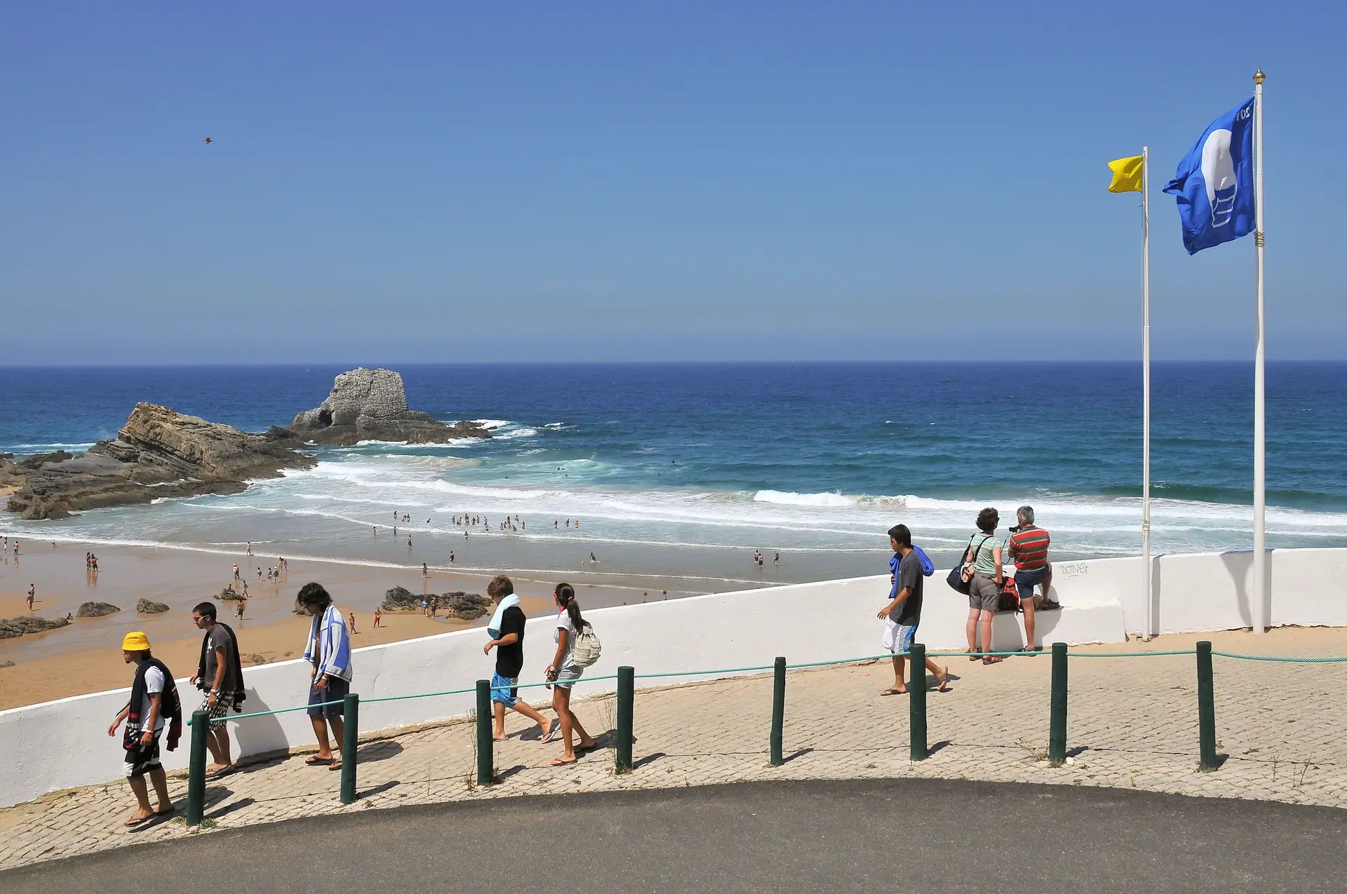 Cerca sanitária em Odemira gera revolta e indignação entre hotéis e restaurantes: “Isto é um prejuízo monumental para todos nós!”