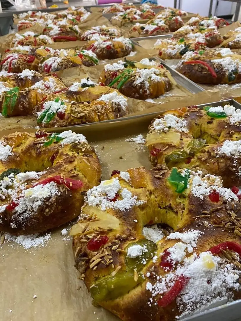 Visão  Onde se come o melhor bolo-rei escangalhado, o melhor bolo-rainha e  a melhor trança de Natal do País?