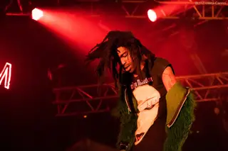 Ho99o9: um pontapé na cara de Paredes de Coura