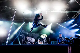 At the Drive-In: “Só podemos fazer isto se nos amarmos e aceitarmos uns aos outros”