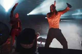 BLITZ MAG: O jardim de Isaura e Pascoal, o regresso de Manel Cruz e Prodigy... e uma noitada que não acabou nada bem [VÍDEO]