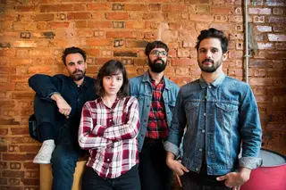 A homenagem dos Linda Martini a Phil Mendrix em Paredes de Coura: veja aqui