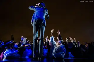 Nick Cave responde a fã portuguesa: “Gostaria que a voz de Deus não fosse autoritária nem masculina”