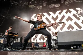 Os Franz Ferdinand voltaram a sorrir em Portugal e o NOS Alive rendeu-se, mais uma vez, ao fogo deles