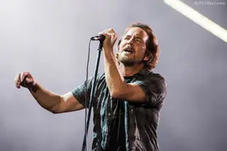 Jack White subiu ao palco do NOS Alive para tocar com os Pearl Jam