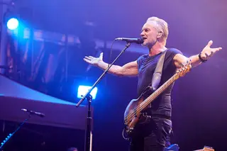 Sting foi a estrela maior do último dia do MEO Marés Vivas. O alinhamento e os vídeos de uma noite onde houve muito Police