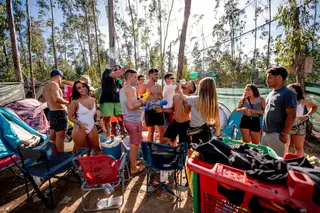 Onde está o unicórnio? Não há bisnagas que parem a animação no campismo do MEO Sudoeste.