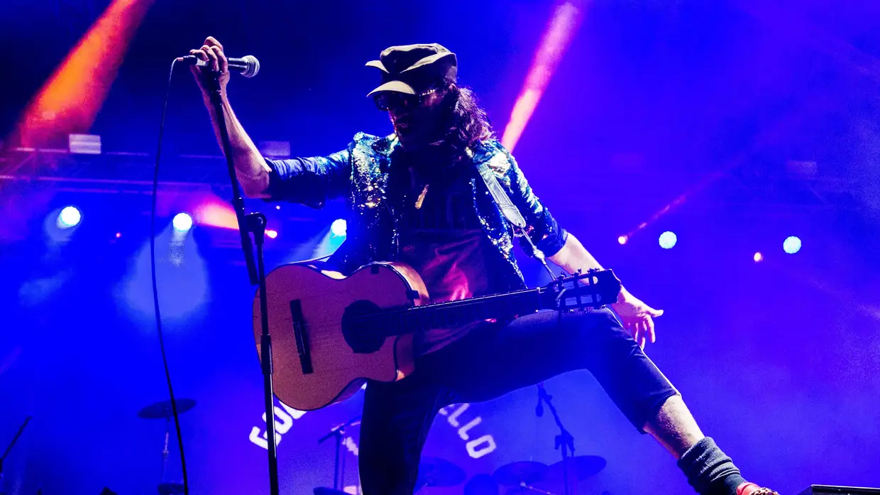 Gogol Bordello no EDP Vilar de Mouros 2019