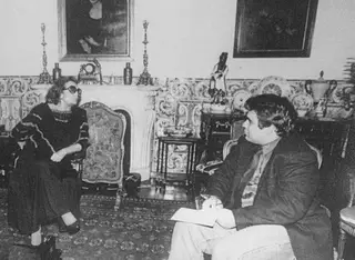 Amália entrevistada pelo jornalista Rui Miguel Abreu em novembro de 1990