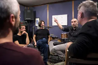 Ornatos Violeta falam sobre os concertos 360º: “As pessoas pagaram só para nos ver. Sabemos que vão estar ali por nós, pelos cinco”