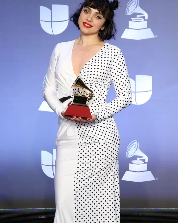 Mon Laferte nos Latin Grammys 2019