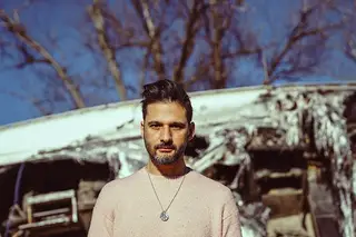 Hélio Morais dos Linda Martini anuncia álbum a solo