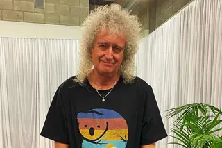 Brian May, dos Queen, ataca operador de câmara na Austrália