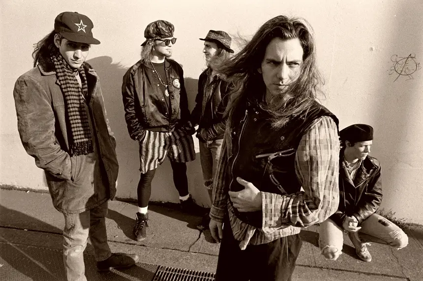BLITZ – 30 anos de “Ten”, o álbum de estreia dos Pearl Jam. 9 factos que só  os grandes fãs conhecem