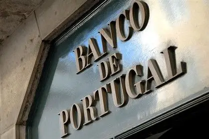 Conheça TODAS as comissões bancárias que está a pagar