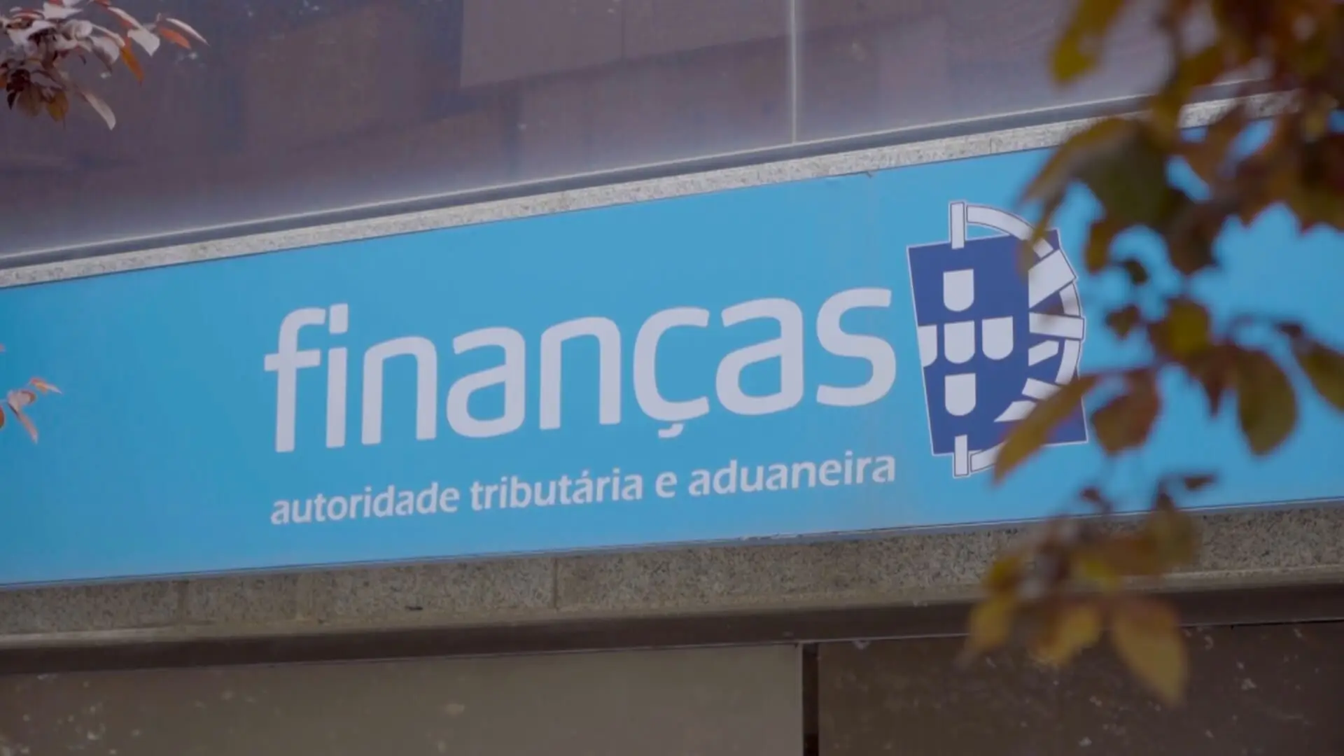 Se ainda não recebeu o reembolso do IRS, pode indicar ou corrigir o IBAN para ser mais rápido
