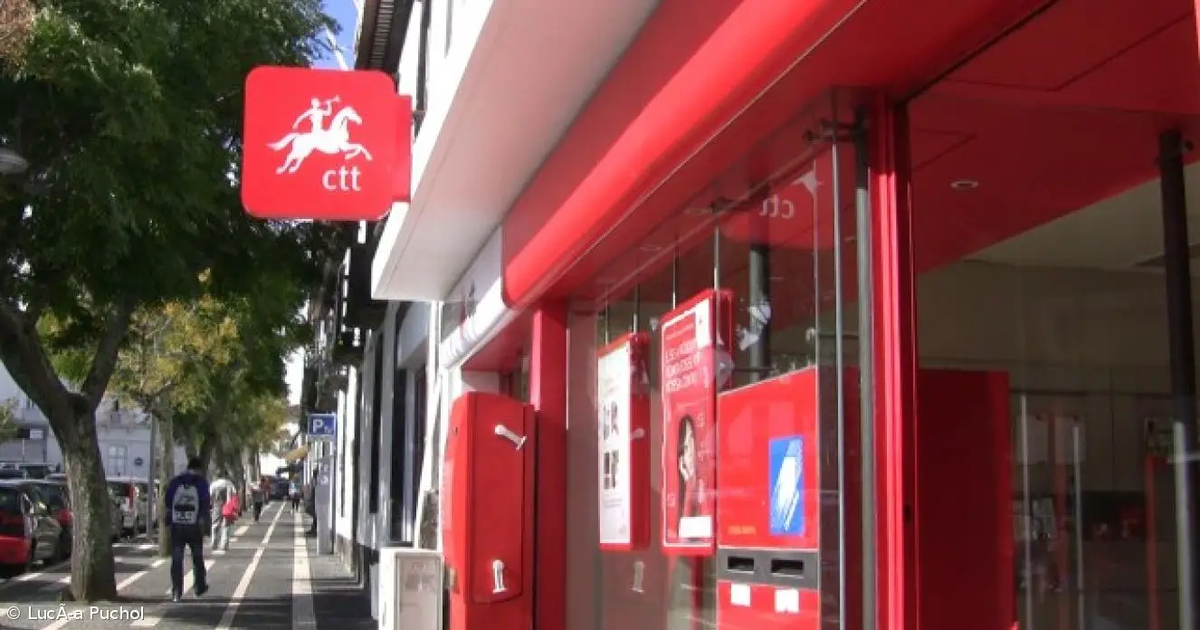 CTT suspendem envio postal de bens para os Estados Unidos da América