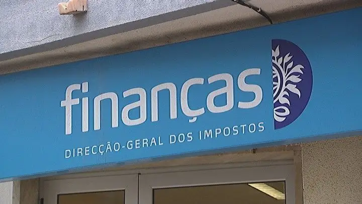 Esqueceu-se de pagar o imposto do carro ou o IMI? Já tem uma solução