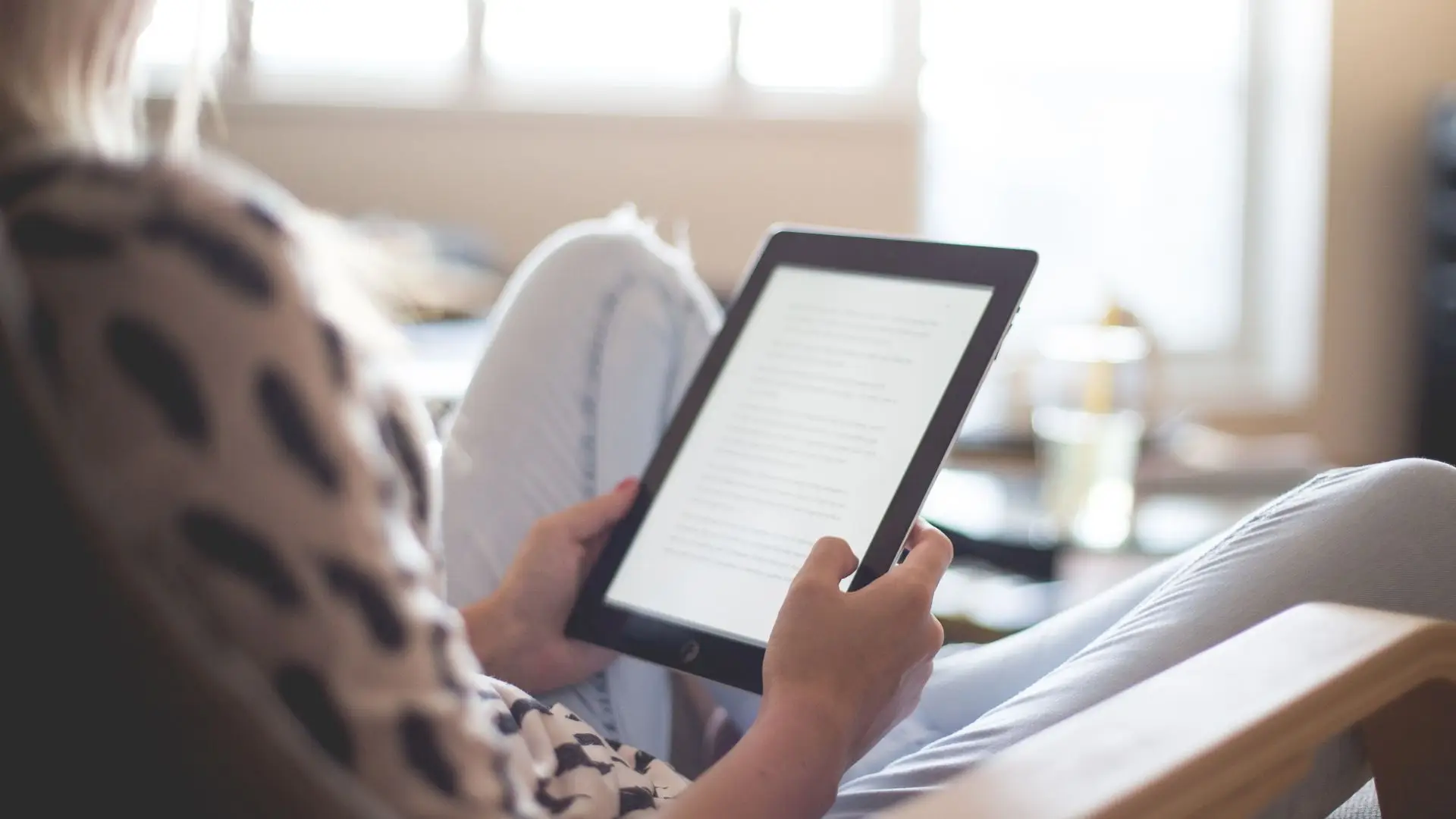 O serviço BiblioLED permite aceder aos catálogos online das bibliotecas públicas gratuitamente