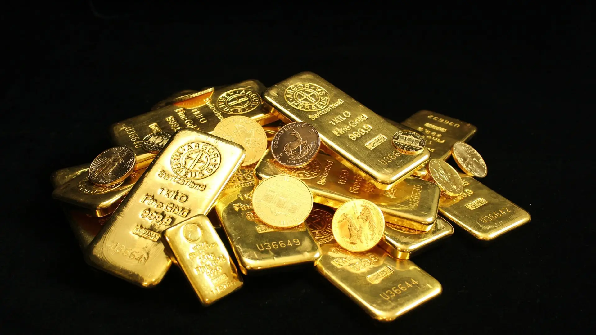 Preço do ouro volta a ultrapassar 3.500 dólares por onça e fixa novo recorde - Quanto estou a ganhar?