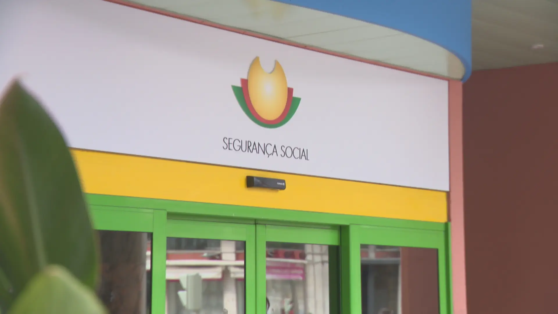 Segurança Social: mais de 60 apoios disponíveis — use este simulador e veja se tem direito