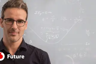 O professor que ensina Física a milhões de alunos