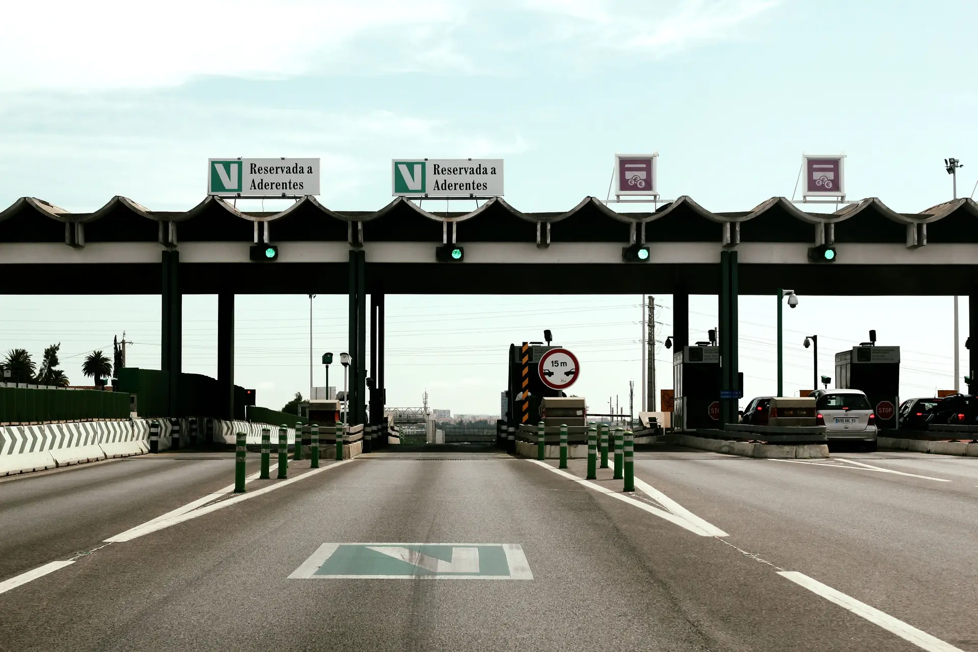 Via Verde vai cobrar mais por serviços extra portagem. Eis o que muda ...