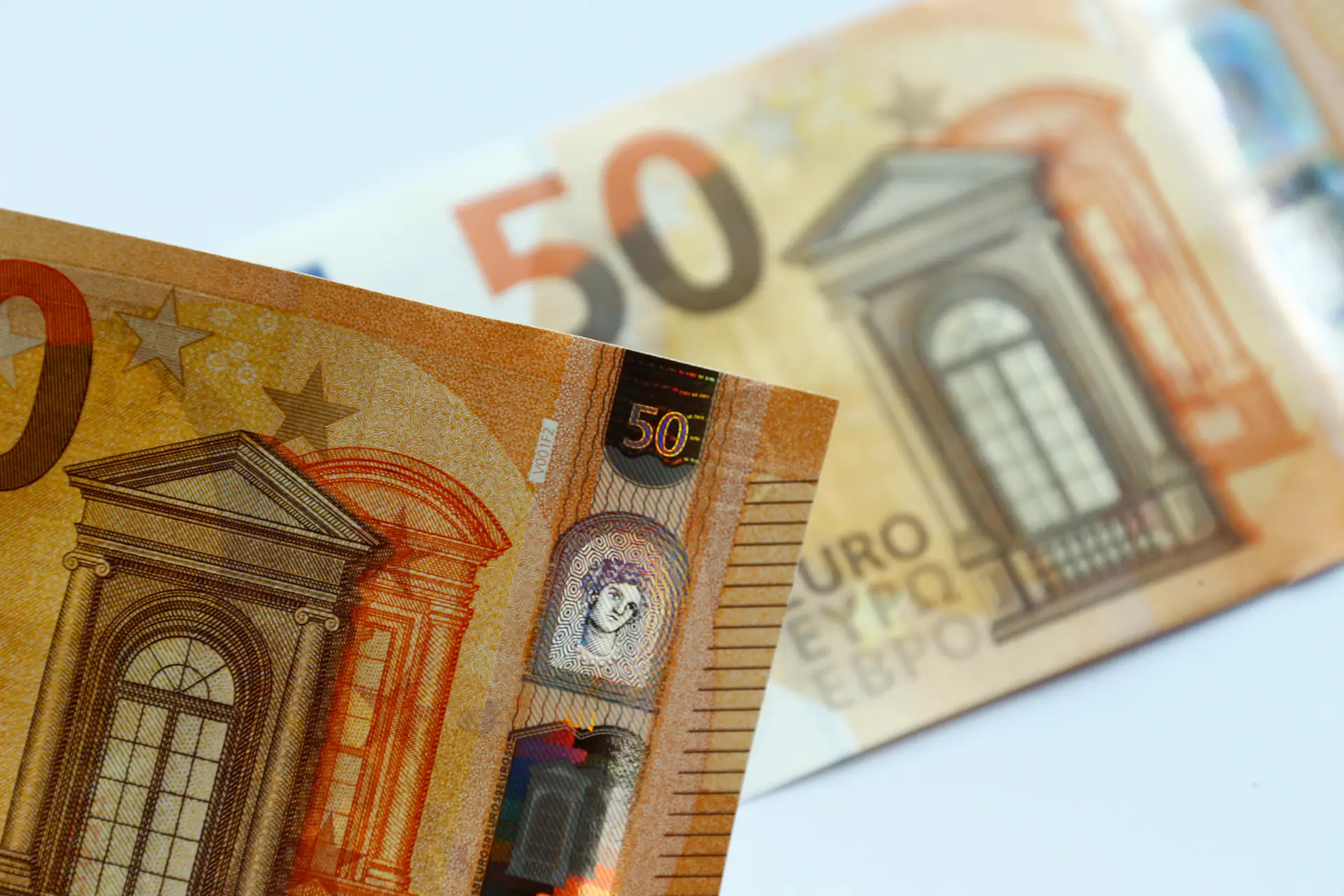 Alemanha e Holanda com juros negativos a 30 anos pela primeira vez