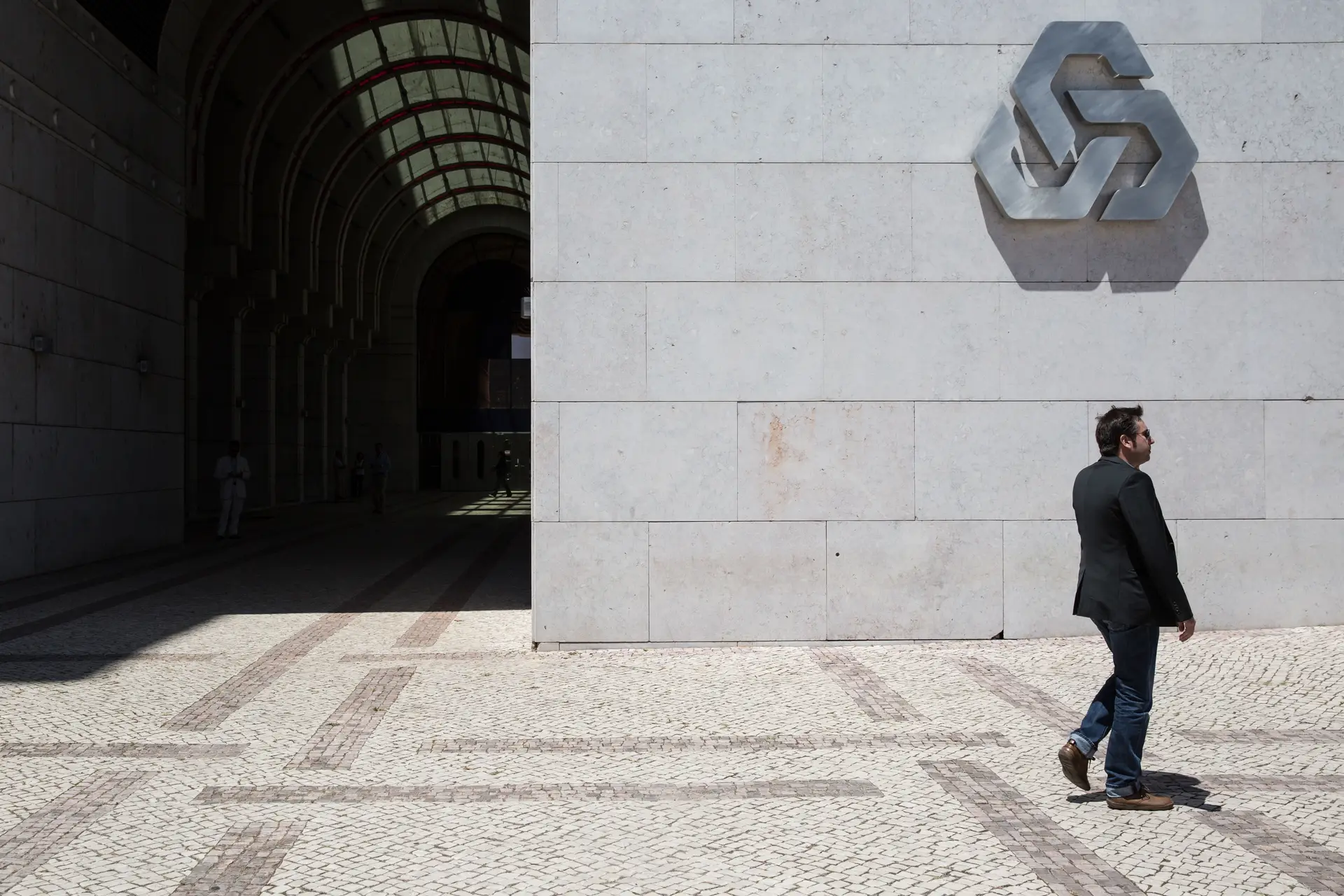 BCE aprova nomes da nova administração da Caixa, mas impõe alterações