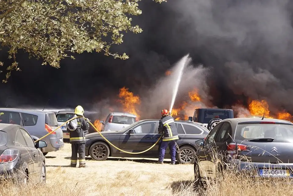 Negócio das caravanas explode à boleia de estrangeiros - Bernauto