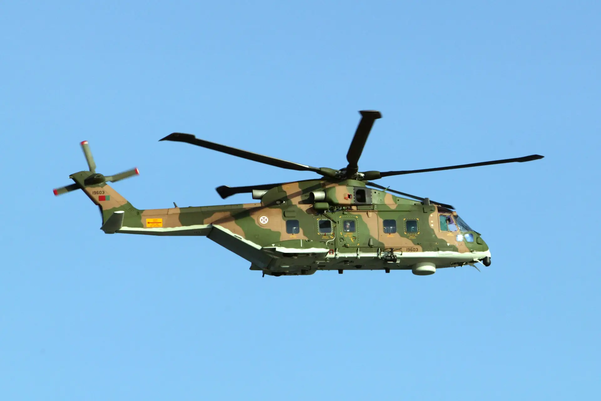 Cronologia de um ‘casão’: os contratos dos helicópteros e a assessoria suspeita