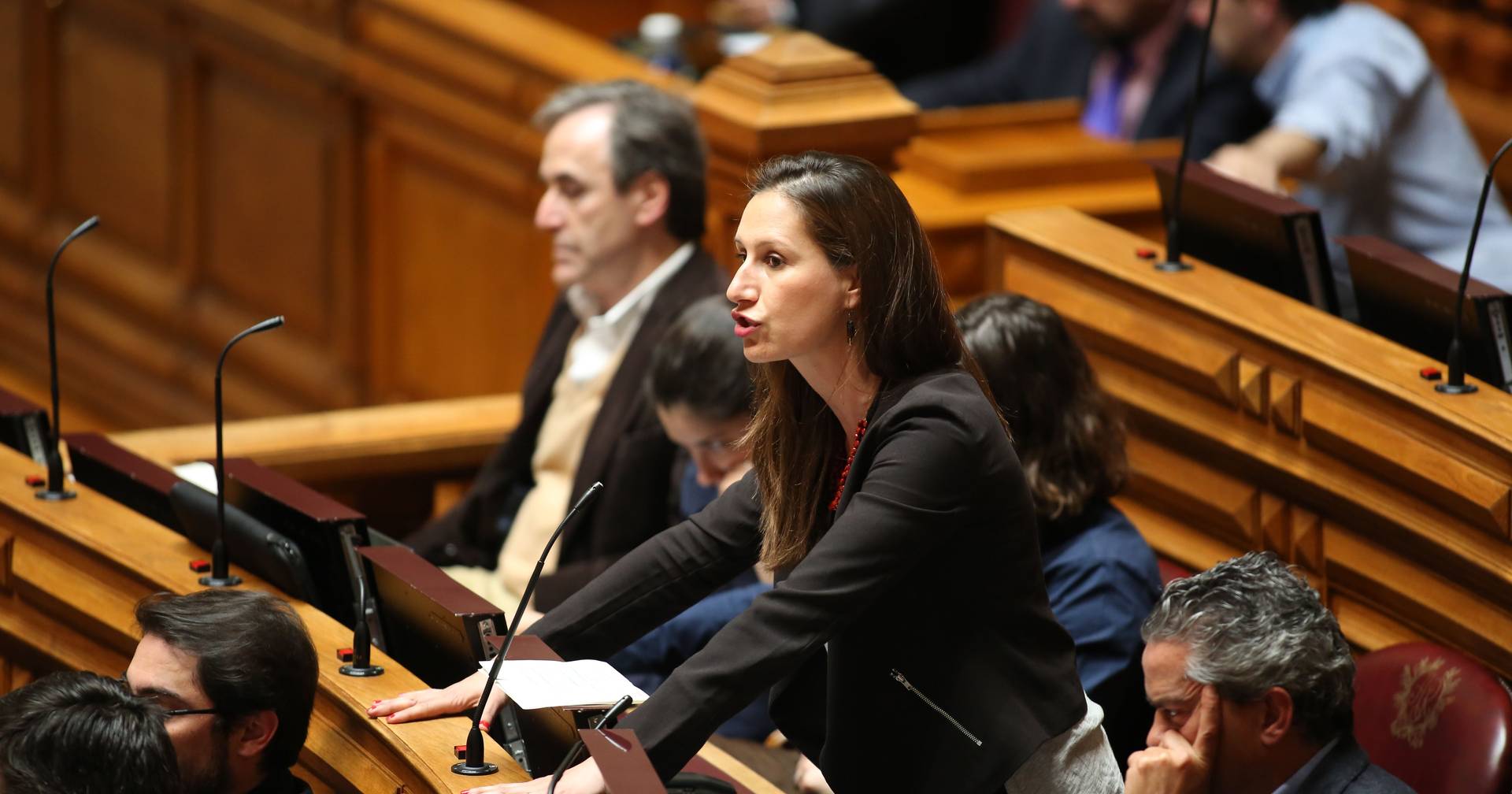 PCP tira Rita Rato de lugar elegível - Expresso