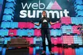 Web summit, como captar milhões e não acabar a chorar. As seis opções de Domingues (e o que pode vir a seguir). O clã Trump e os homens do Presidente 