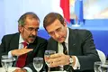 Passos Coelho: um líder cercado...