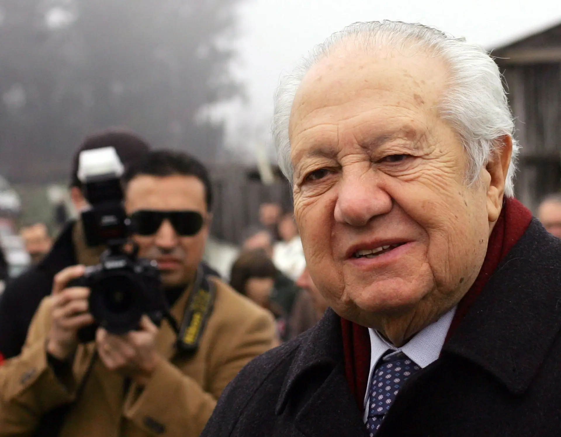 Velório de Mário Soares será nos Jerónimos e funeral na terça-feira
