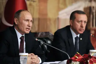 Bloco da oposição síria diz que ainda não conhece termos do cessar-fogo