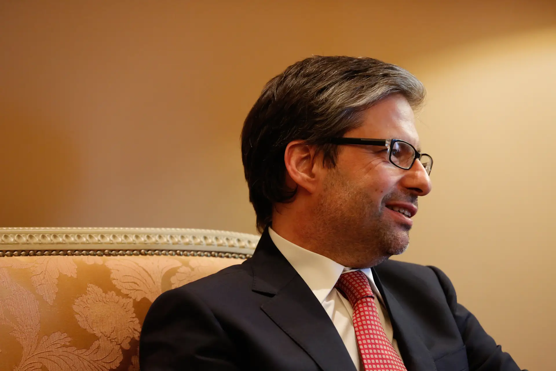 PSD só abordará a venda do Novo Banco após Governo se pronunciar oficialmente