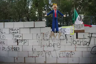 Há crianças a morrer na fronteira do México, mas "a culpa é dos democratas", diz Trump