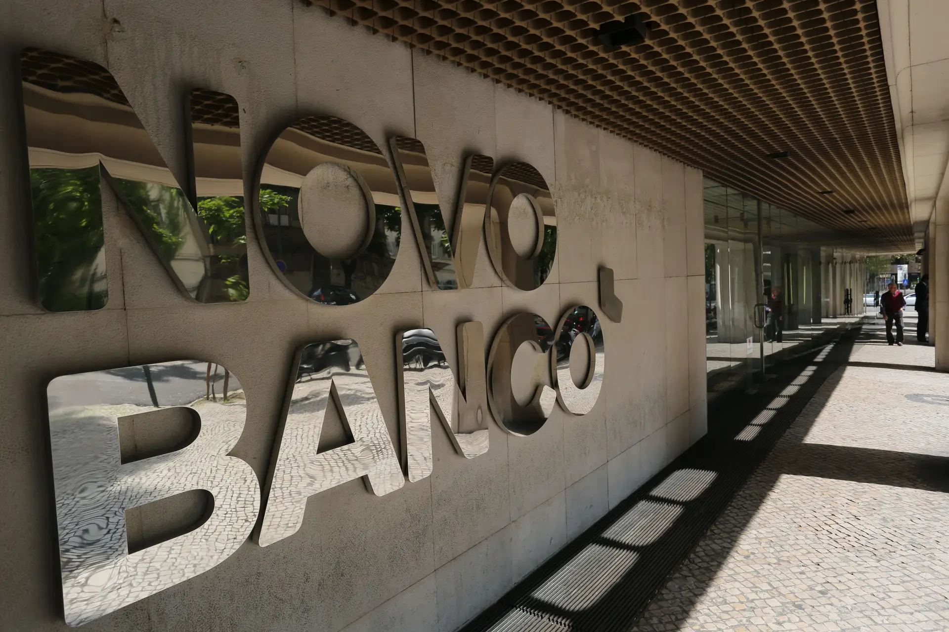 Aethel Partners faz proposta surpresa de €4000 milhões pelo Novo Banco