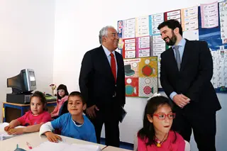 Covid-19. Ensino básico só com aulas à distância, secundário reavaliado daqui a três semanas