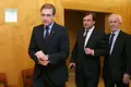 Passos Coelho não fecha a porta a coligação pré-eleitoral com o CDS