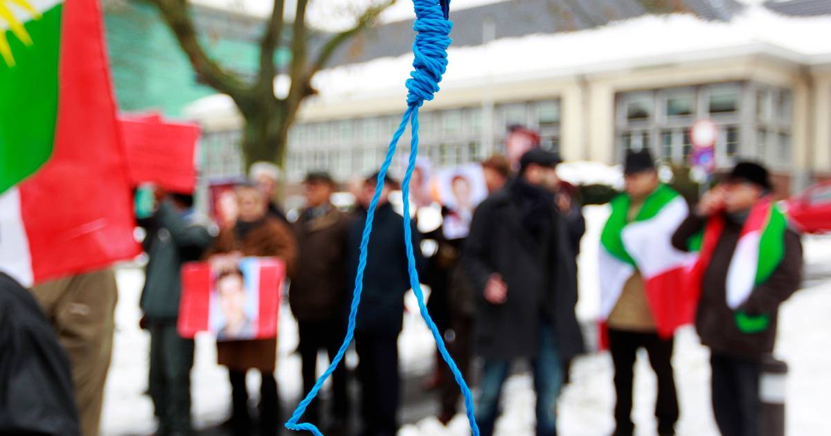 Irão executou pelo menos 1639 pessoas em 2025, o valor mais alto desde 1989, alertam ONG