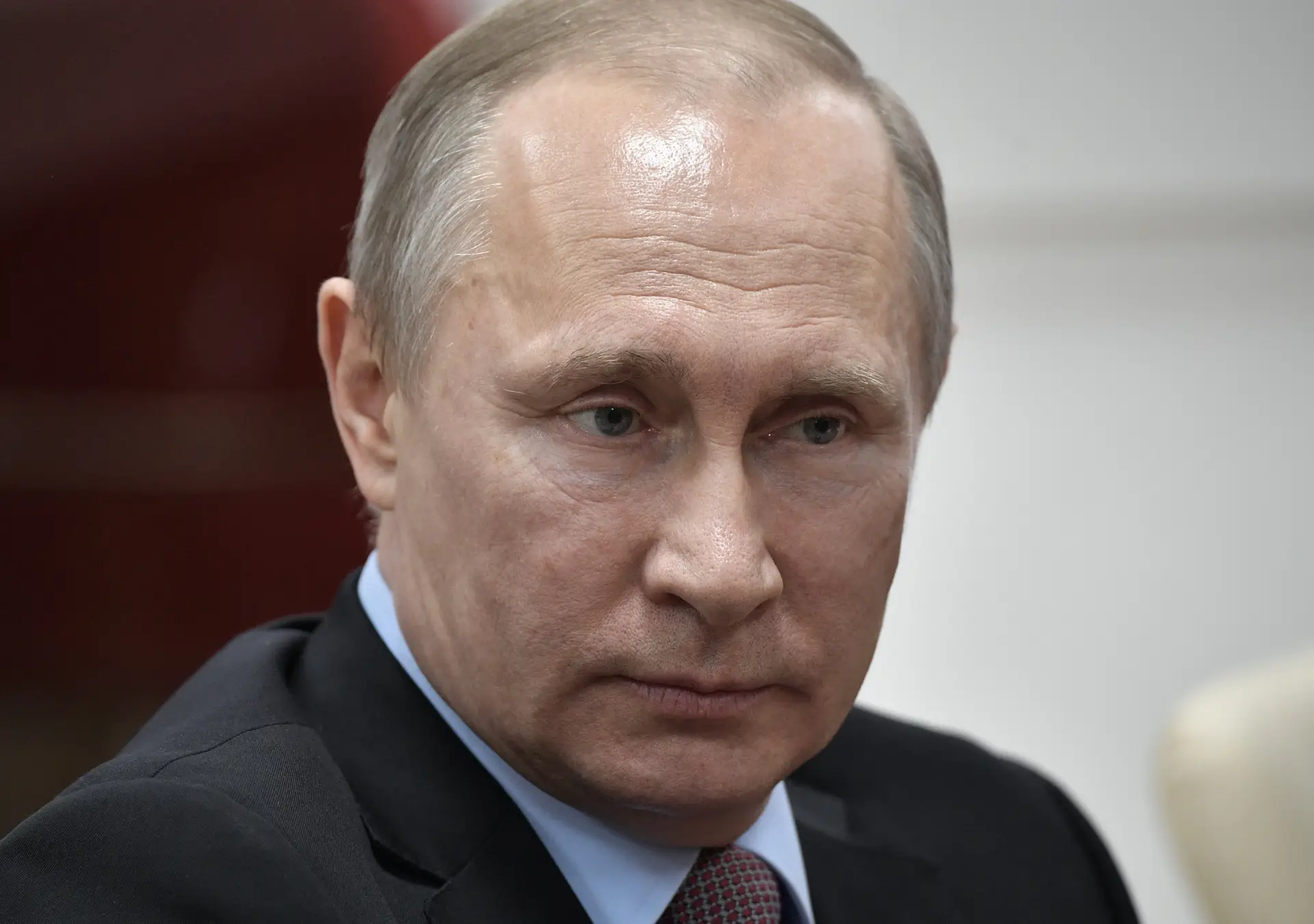 Kremlin diz “nada saber” sobre “trágico” caso de ex-espião Serguei Skripal