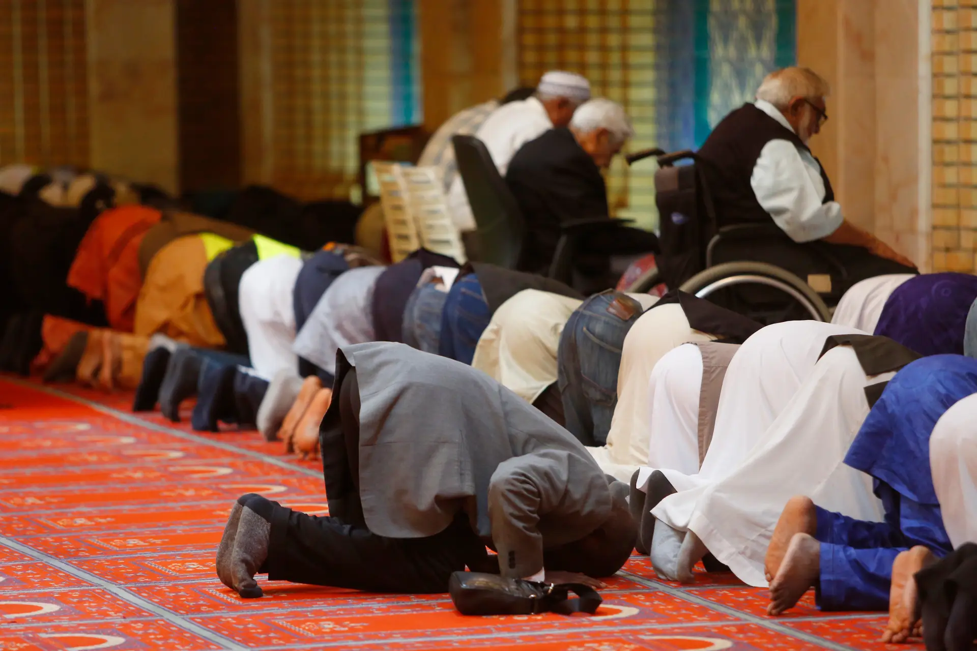 Muçulmanos em Portugal iniciam Ramadão, o primeiro sem as restrições da pandemia