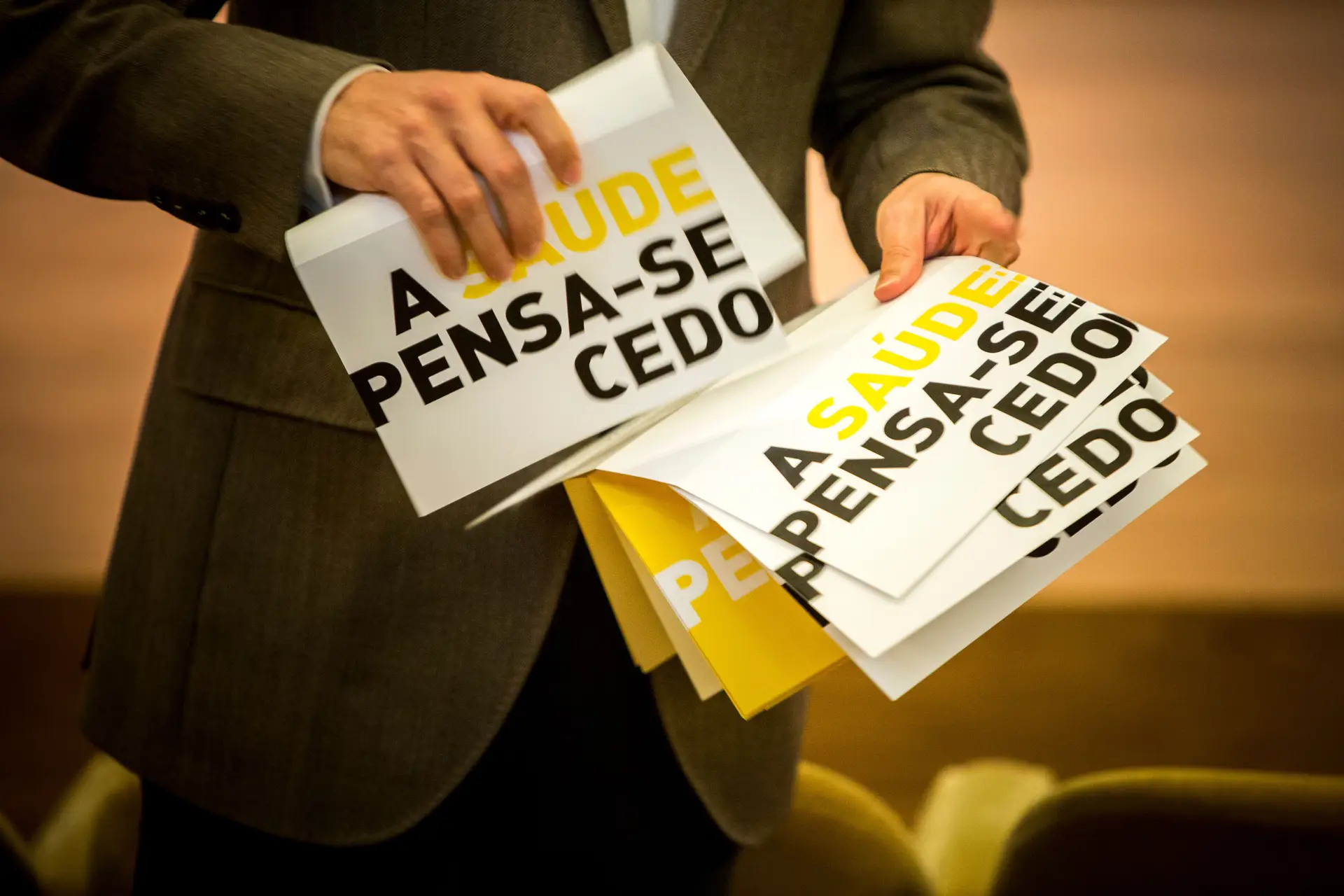 Parlamento da saúde integra debate internacional