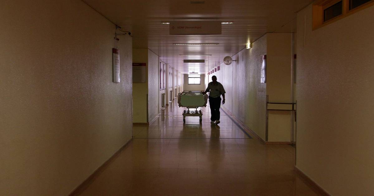Diretor do Serviço de Cirurgia Amadora-Sintra demite-se e saem 10 cirurgiões