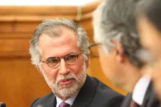 Domingues: “Se há SMS trocados entre mim, o ministro e o secretário de Estado? Há”