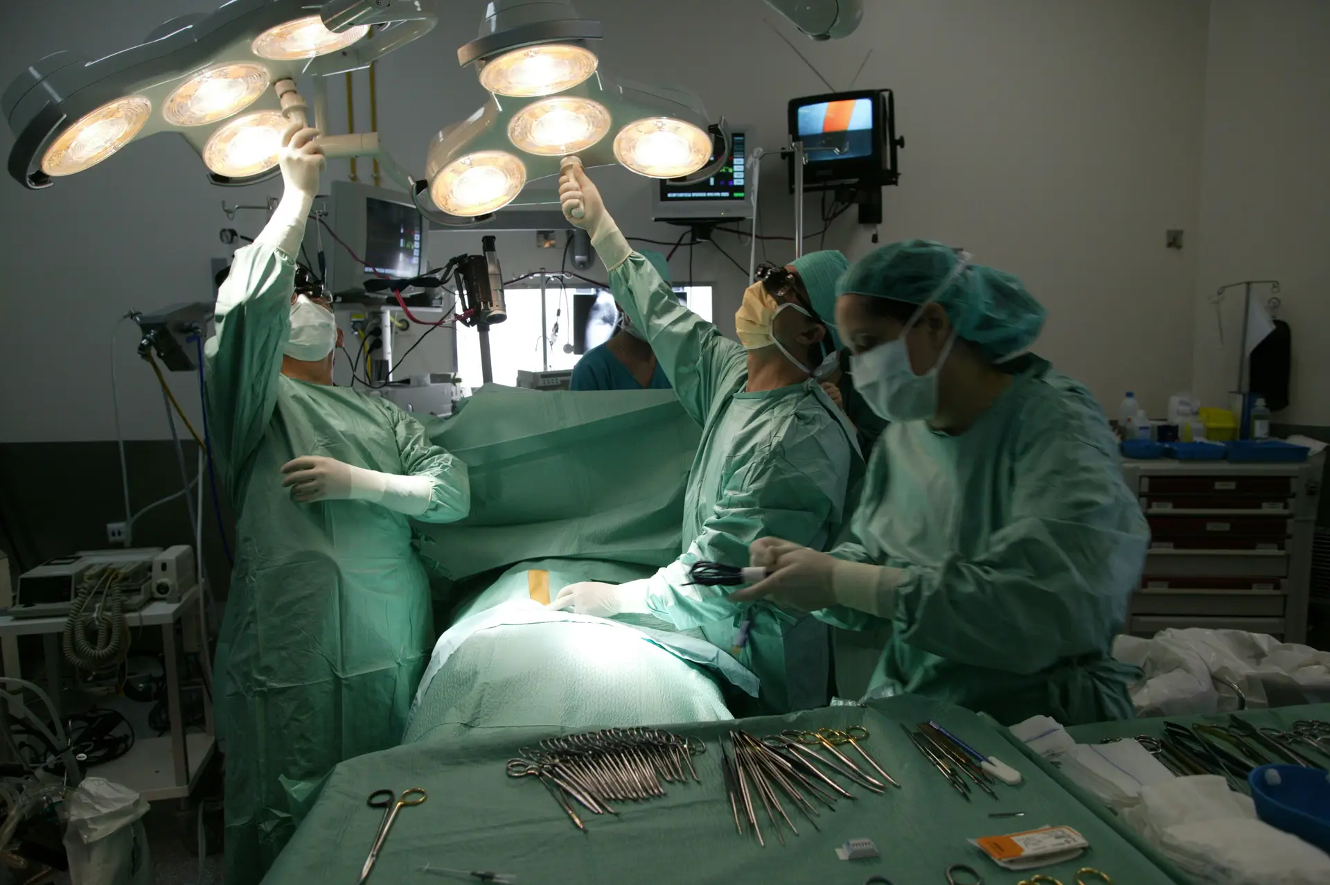 Cateterismo em bebé realizado pela primeira vez em Portugal